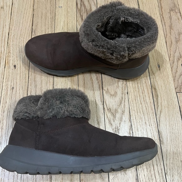 Sketchers On the Go Joy Boot: women’s size 9 Brown - Picture 12 of 12